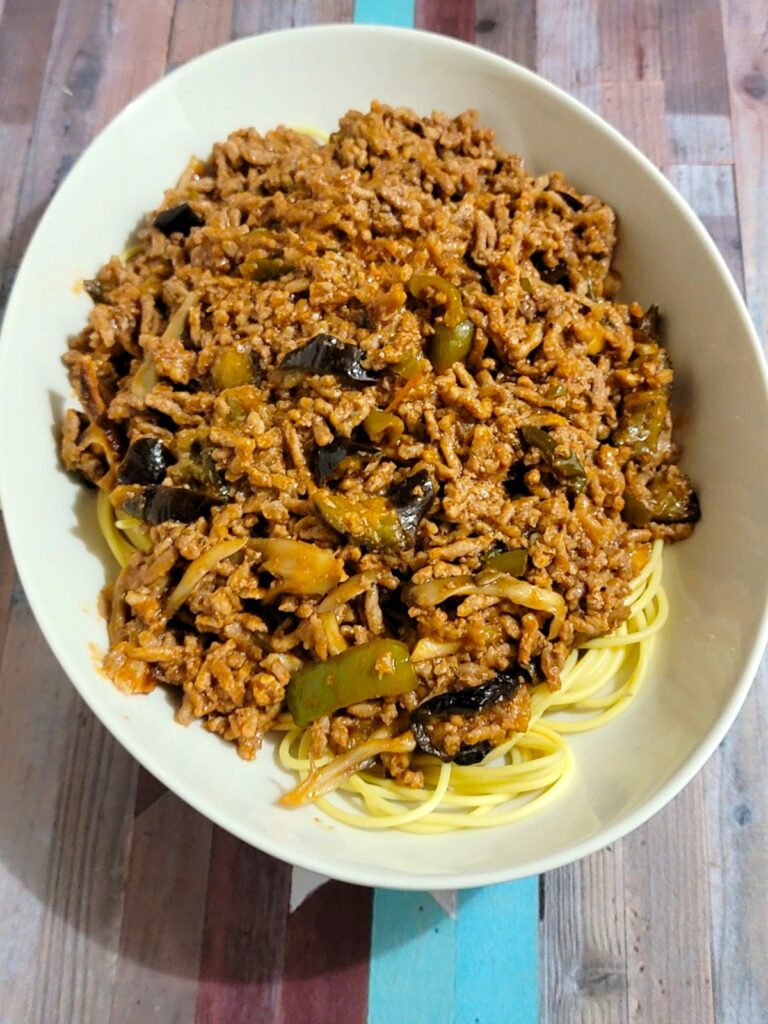 秋ナスと秋茗荷と舞茸のミートパスタ